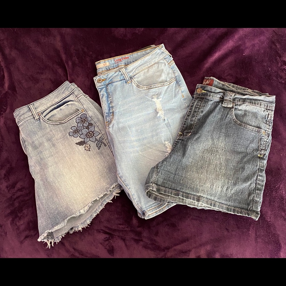 jean shorts bundle! (3 pairs)